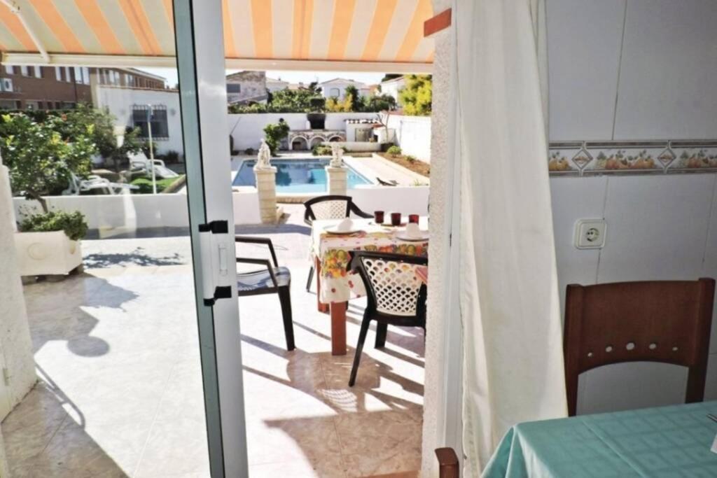 Preciosa Casa Con Piscina Al Lado De La Playa Villa Miami Playa Buitenkant foto
